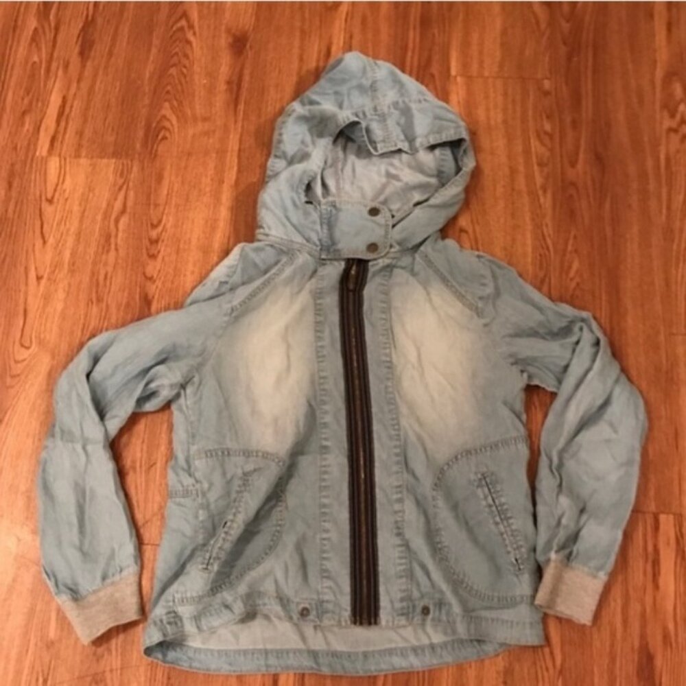 Life in Progress hoodie jacket size medium